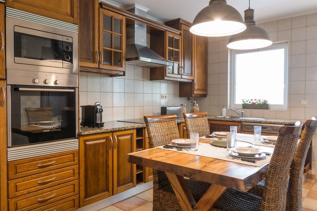 Azor Beach Lodge Apartment