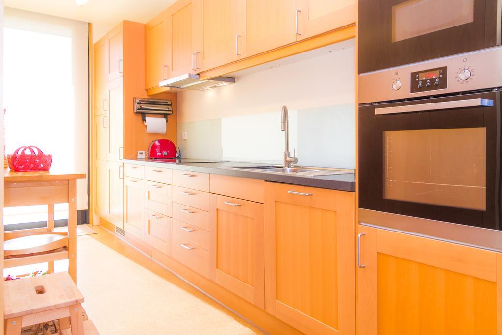 Holiday home Liiiving In | Lawny Pool House