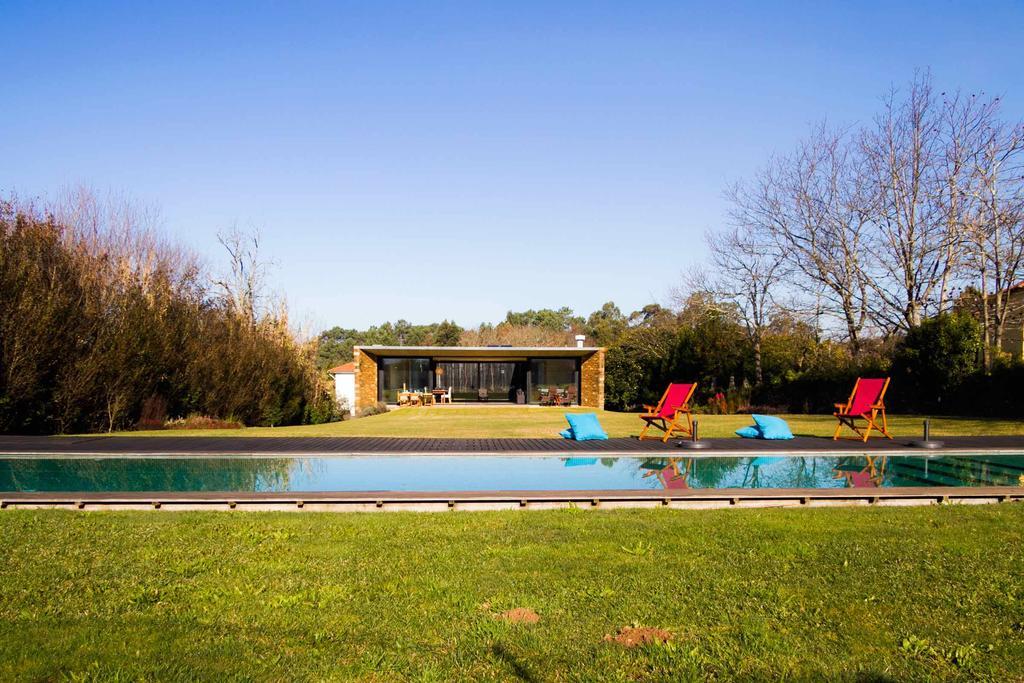 Holiday home Liiiving In | Lawny Pool House *