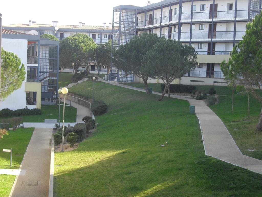 Belleview * Lagos