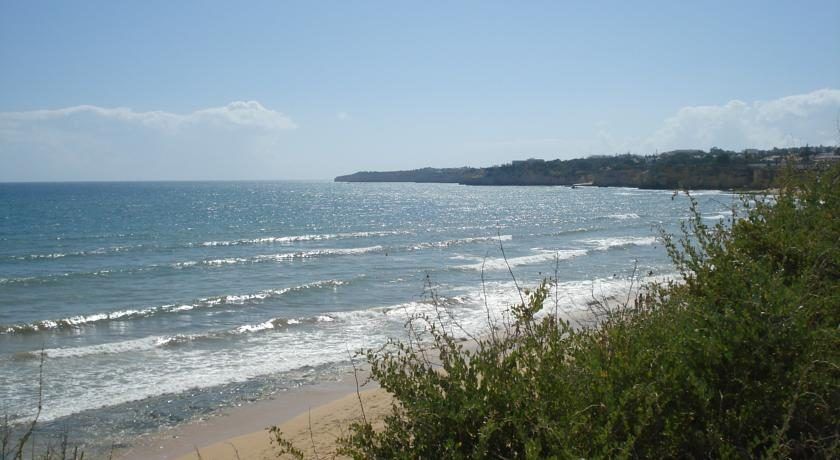 Atlantic Side * Armacao de Pera