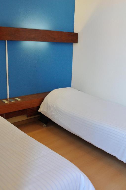 Residencial Moderna Guest house *