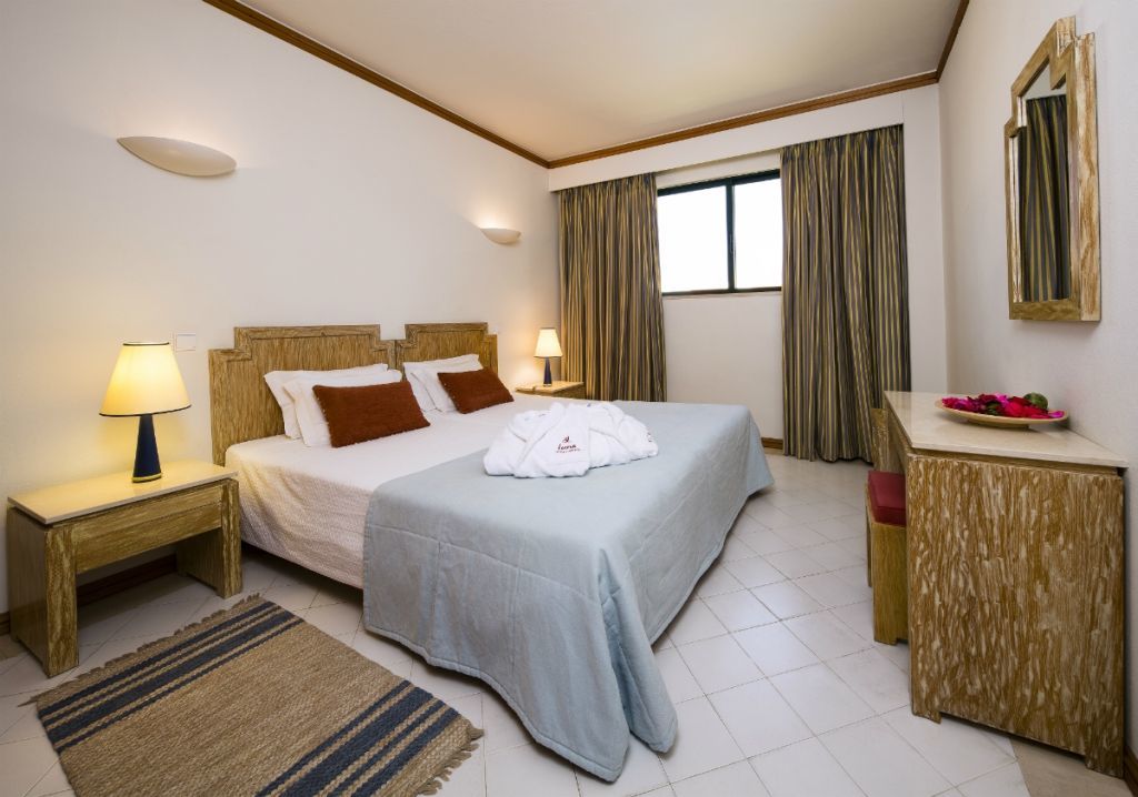 Luna Clube Oceano Aparthotel 3*