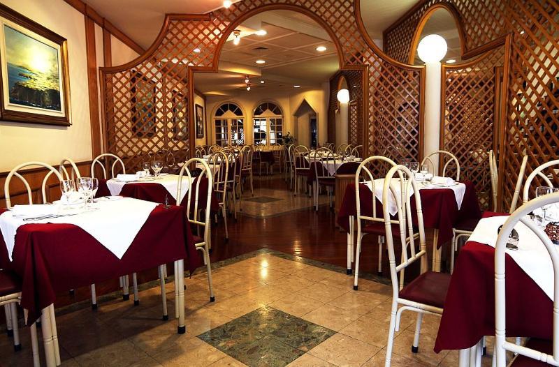 Hotel Ponta Delgada Hotel Ponta Delgada (Sao Miguel)