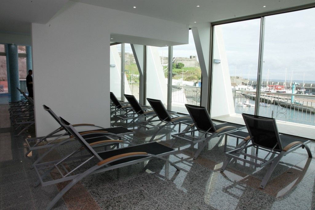 Hotel Angra Marina 5*