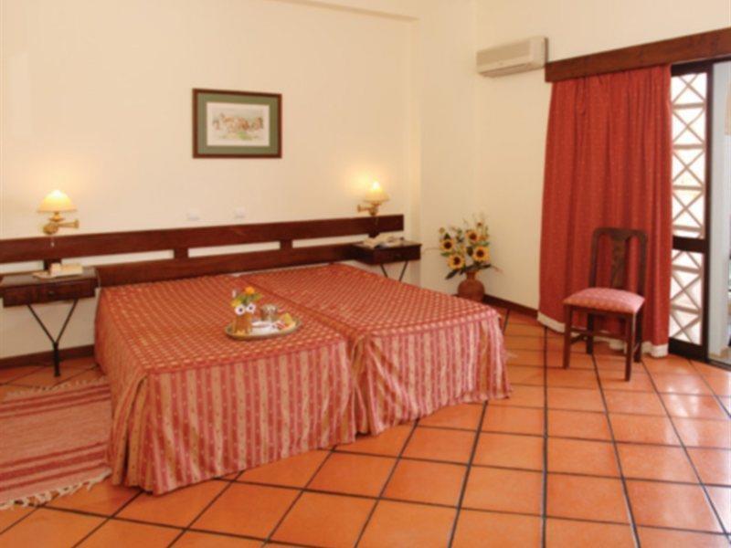 Colina Dos Mouros Hotel 3*