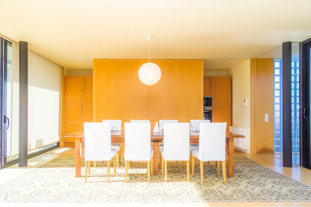 Holiday home Liiiving In | Lawny Pool House
