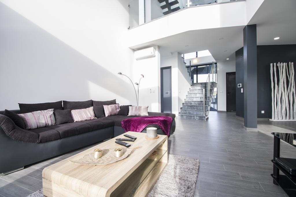 Villa Paris *