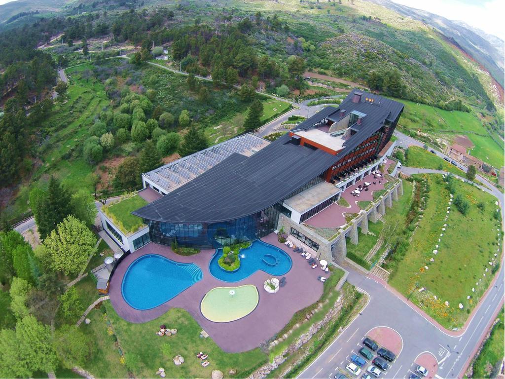 Hotel H2otel Congress & Medical 4*