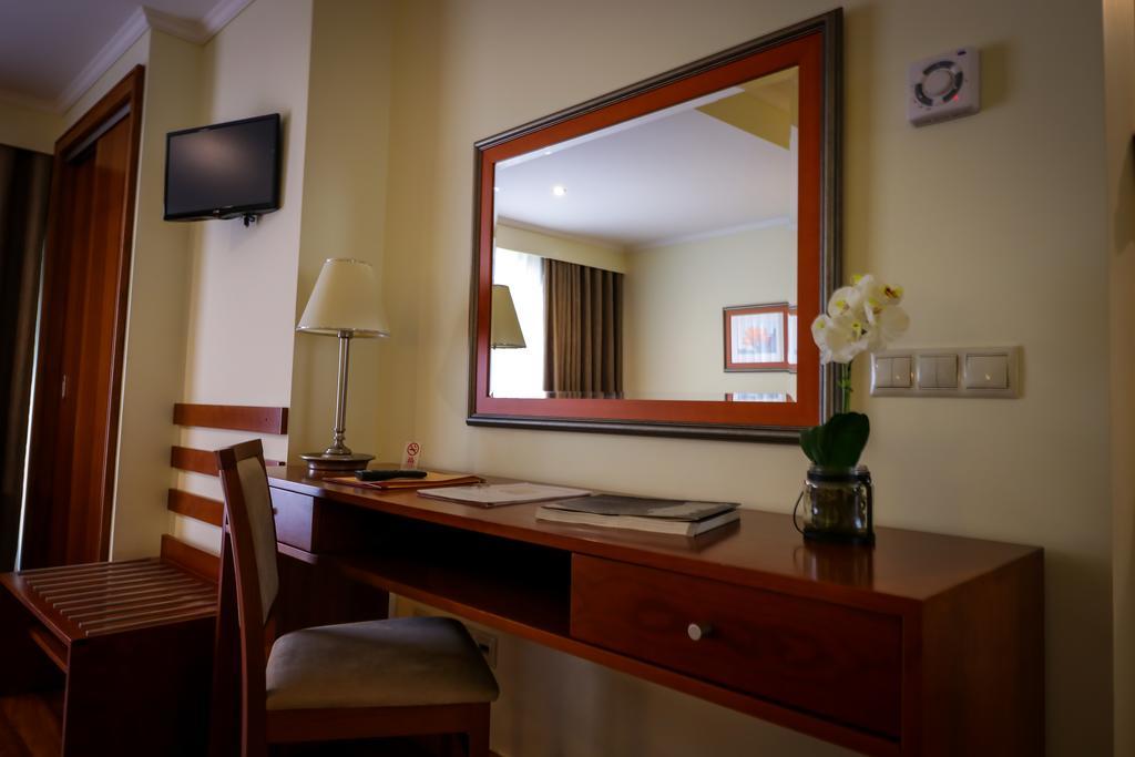 Camoes Hotel