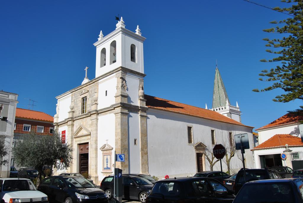 Tagus Host - 40308al- 44211al Casa de hóspedes Santarém