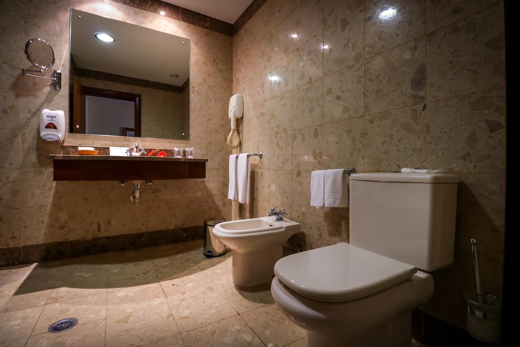 Hotel Camoes 4*