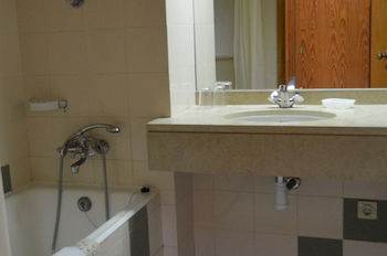 Aparthotel Ourabay - Art & Holidays 4*