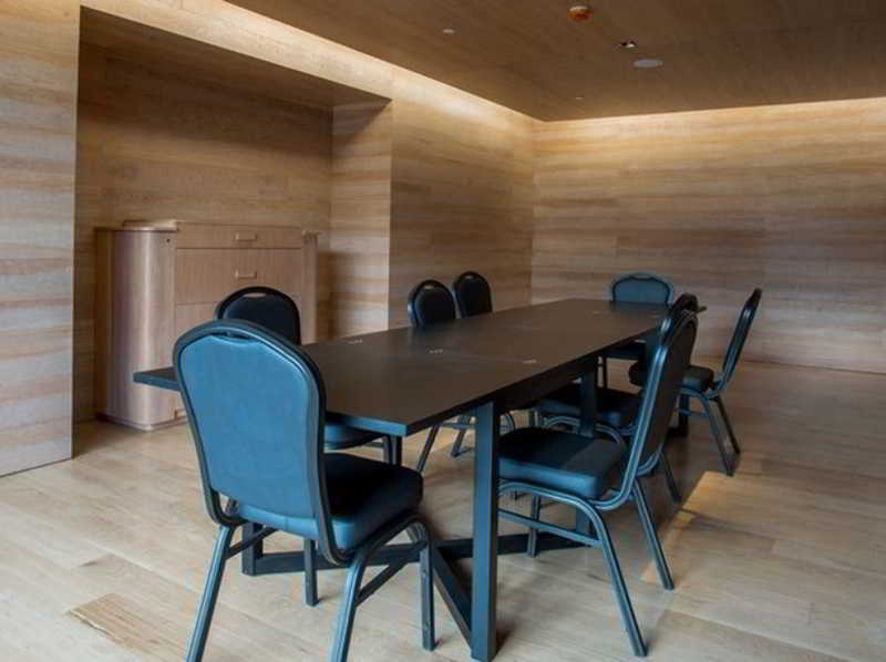 Pestana Colombos Premium Club