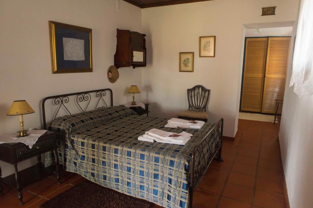 Country house Monte Pedras Negras