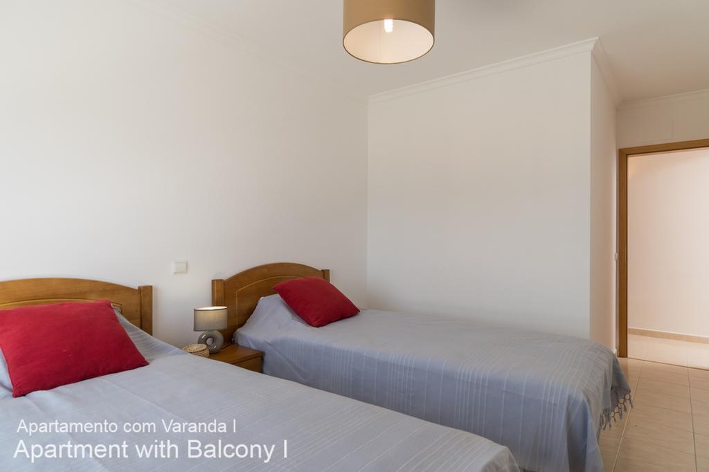 Apartment Akisol Da Rocha In Iii