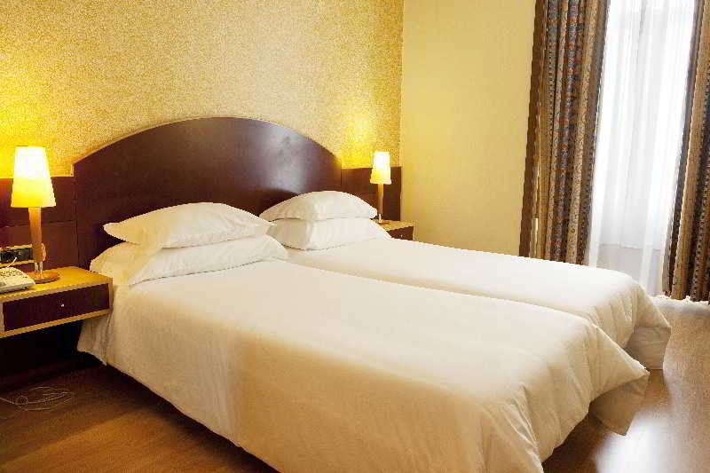 Internacional 3* Porto
