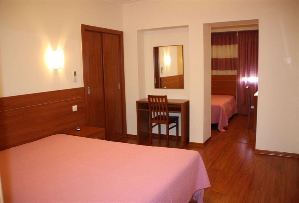 Guest house Paradouro