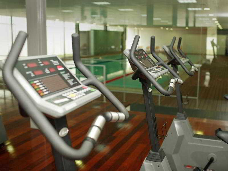 Hotel Axis Golf 3*
