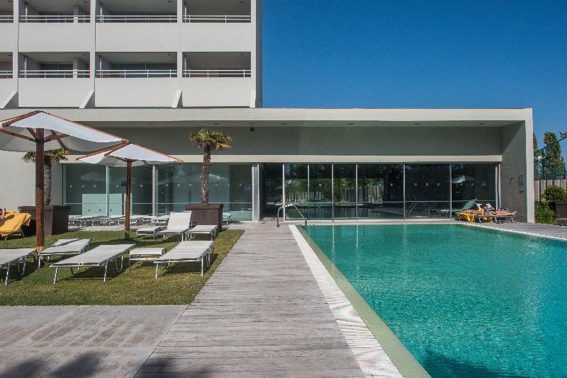 The Editory By The Sea Comporta Aparthotel