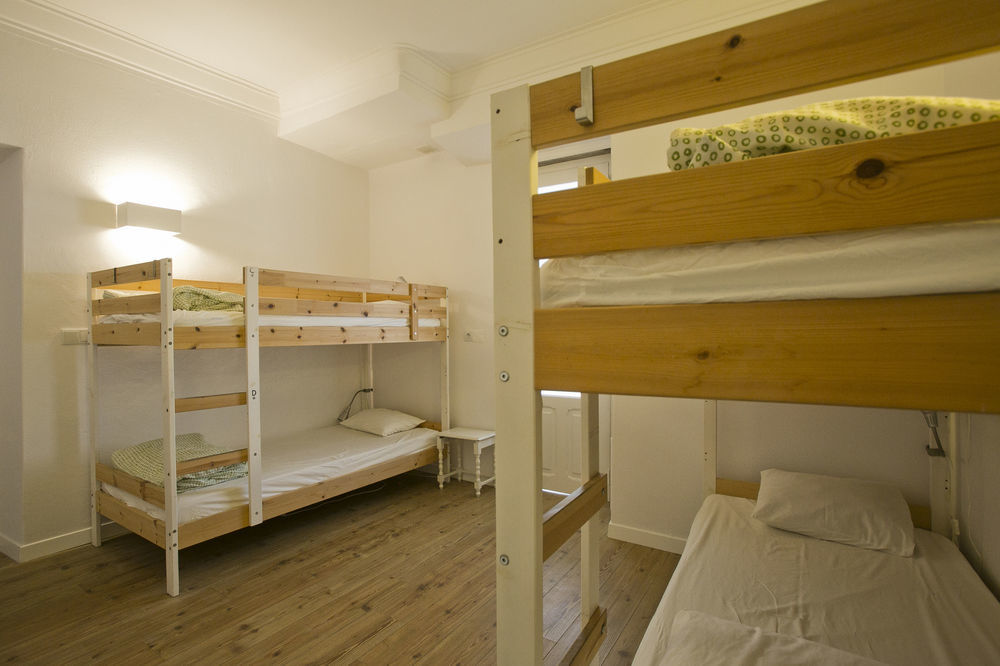 Amar Hostel&suites Ericeira