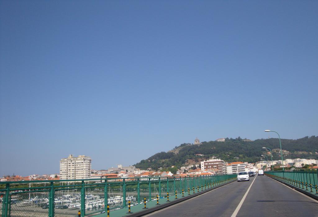 Camping Parque De Campismo Orbitur