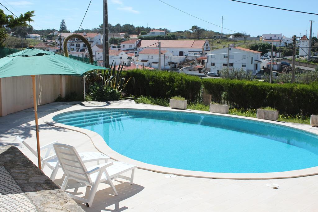 Azenhas Apartment