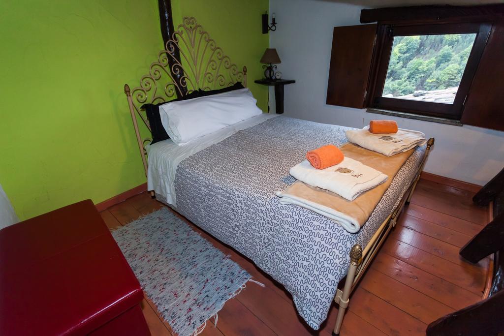 Holiday home Talasnal Montanhas De
