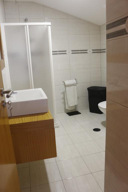 Cantinho Das Praias Apartment *