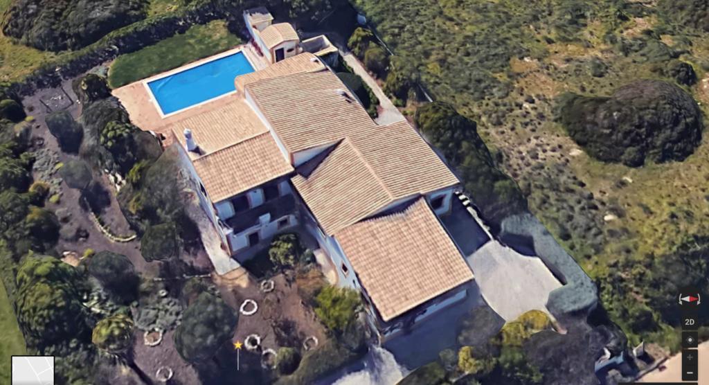 Dona Maria 66 Holiday home *