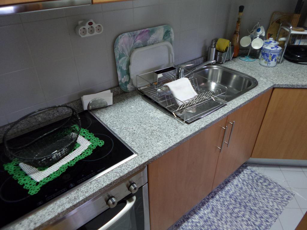 Modern At Metro Station Apartment Matosinhos (Porto)