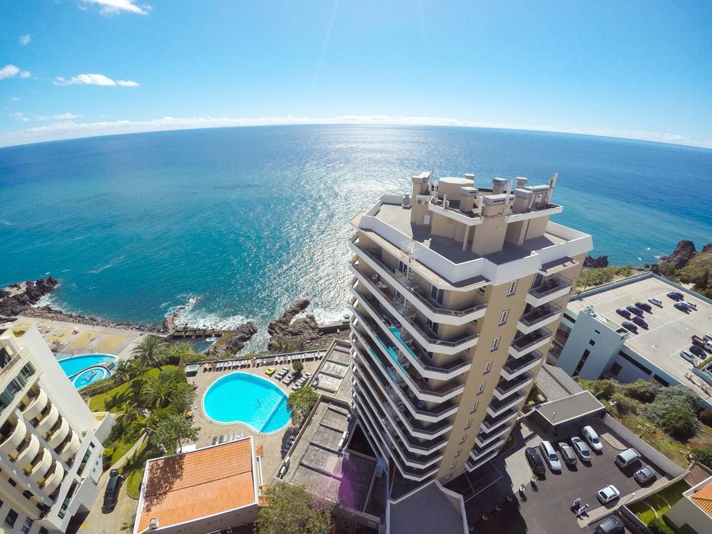 Duas Torres Aparthotel Funchal (Madeira)