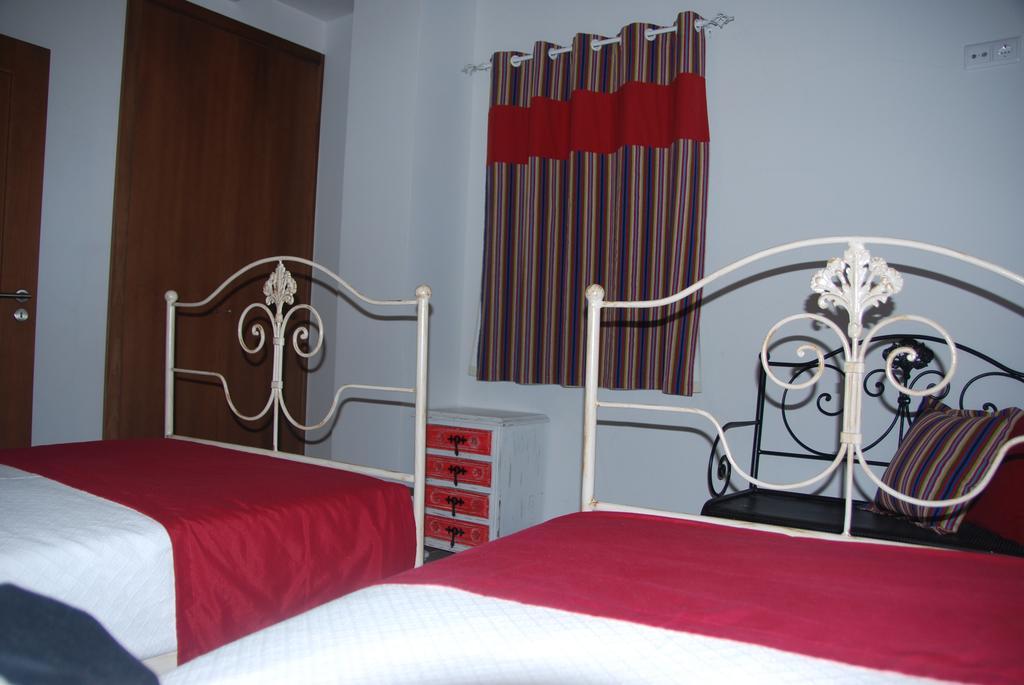 Casas No Terreiro * Penacova