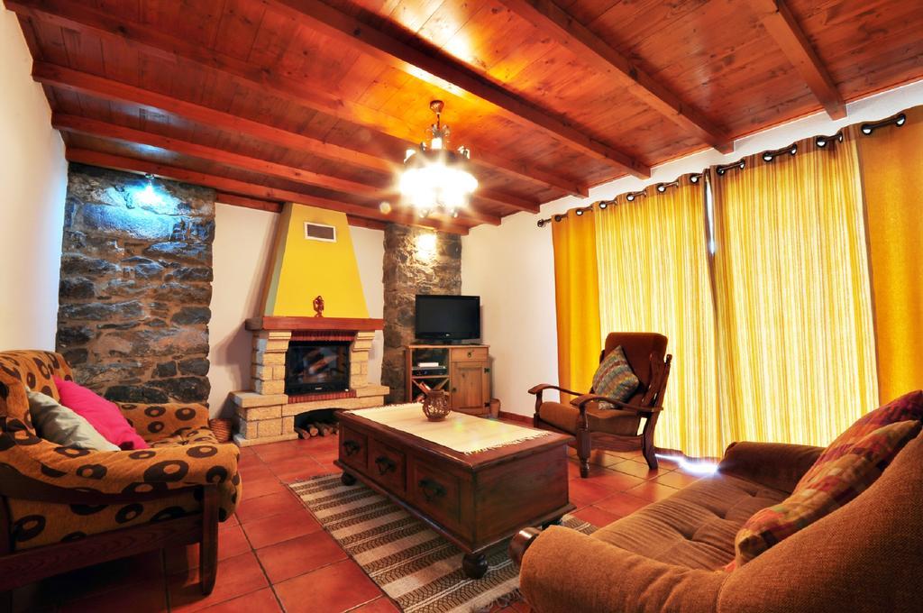 Casa Da Rocha *