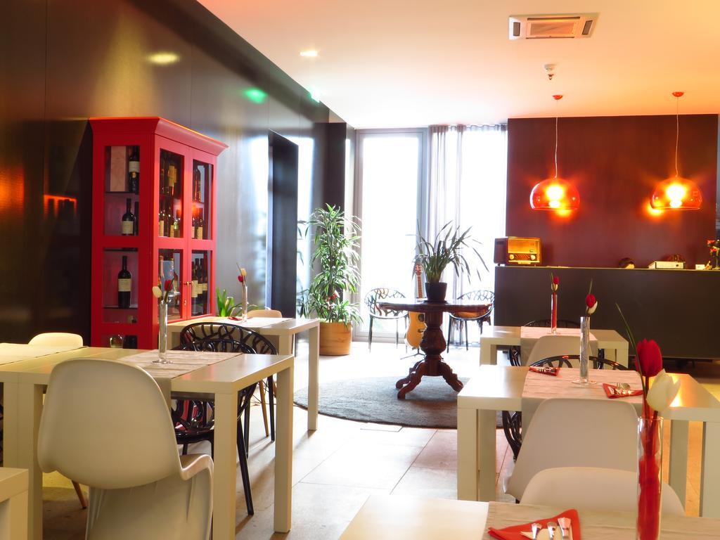 Acomodação com café da manhã  Arc My 3*