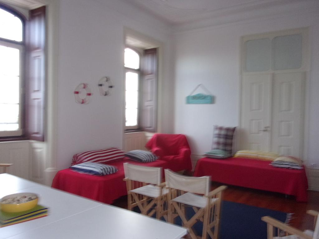 Hostal 402 *