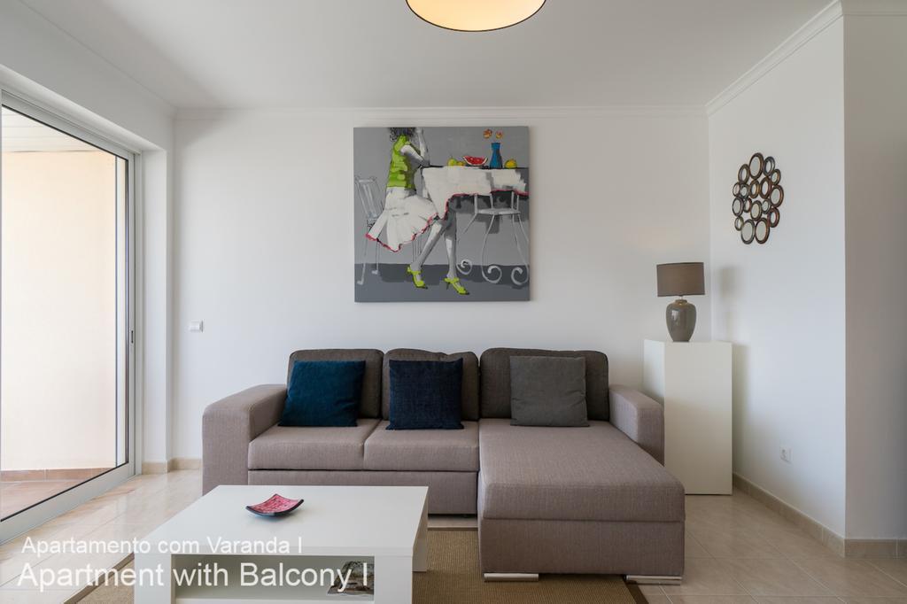 Apartment Akisol Da Rocha In Iii *