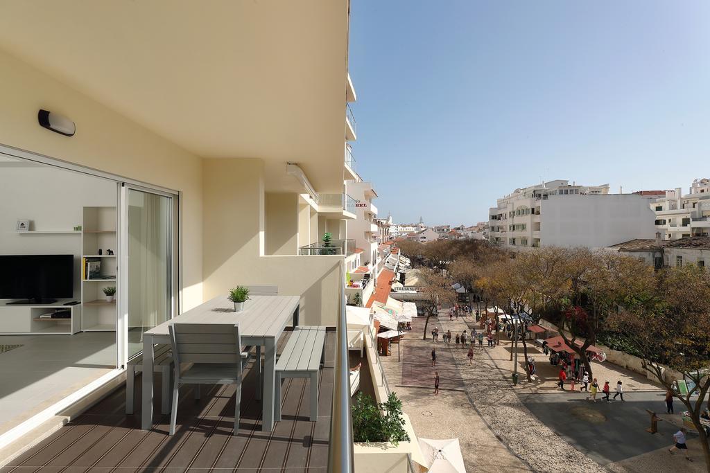 Original 3 Bedroom Downtown Apartment Albufeira