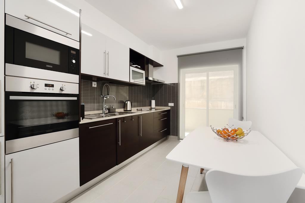 Original 3 Bedroom Downtown Apartment