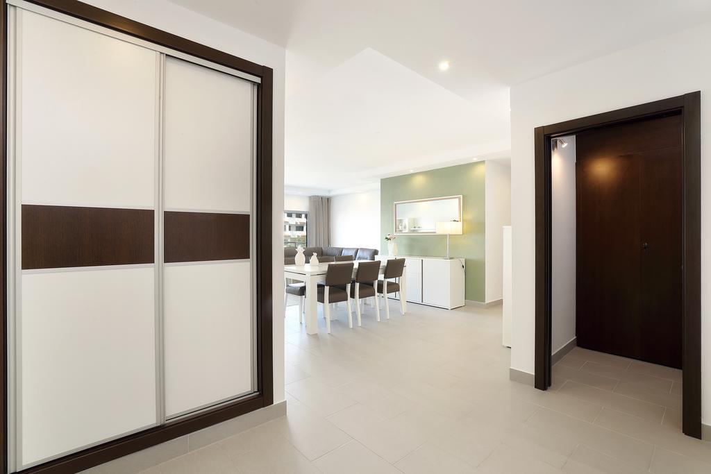Apartment Original 3 Bedroom Downtown *