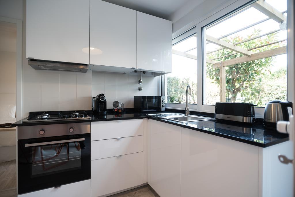 Carcavelos Beach&garden Apartment