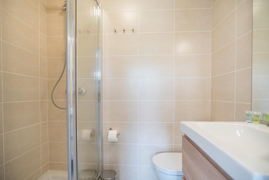 Carcavelos Beach&garden Apartment *