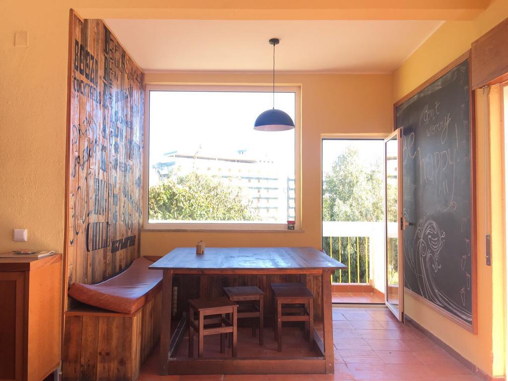Big Chill - Beach Hostel *