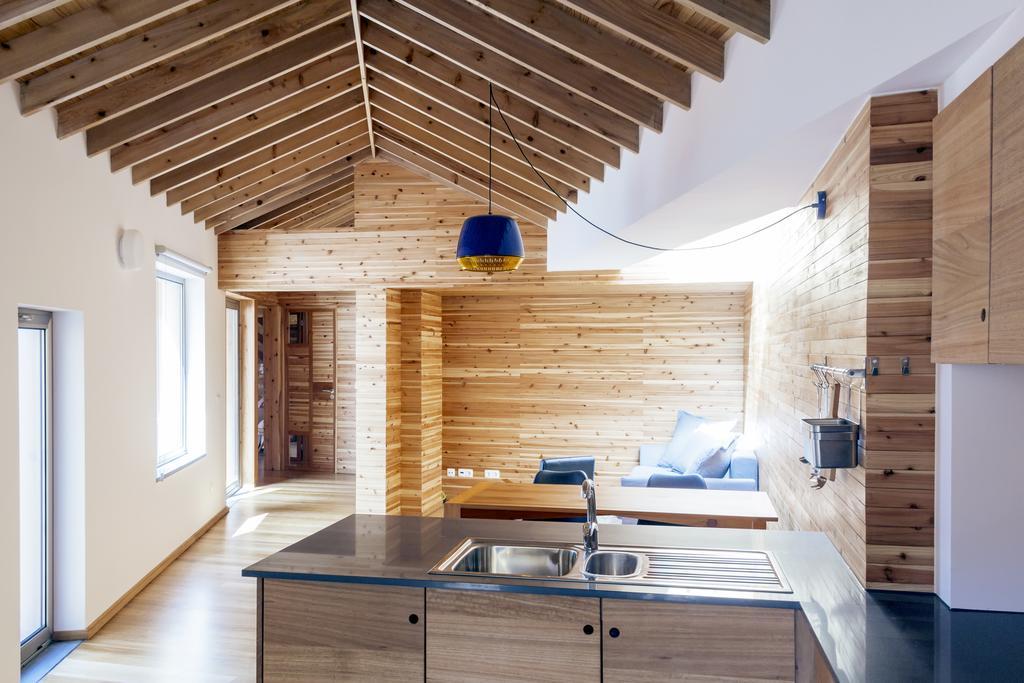 Porto Pim Bay Apartment *