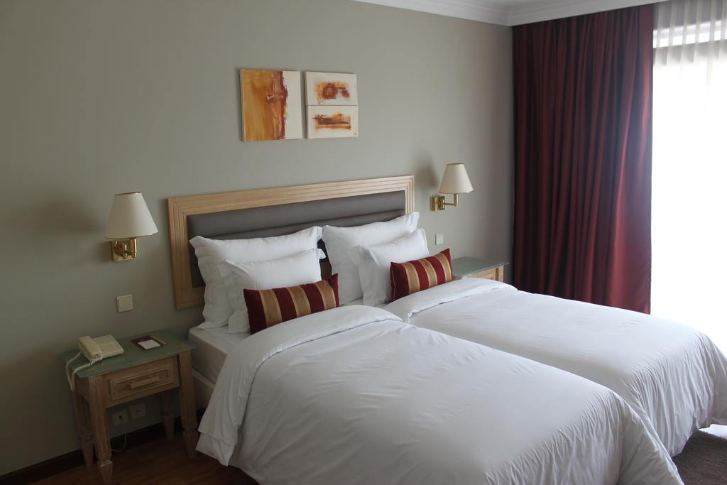 Suave Mar Hotel 3*