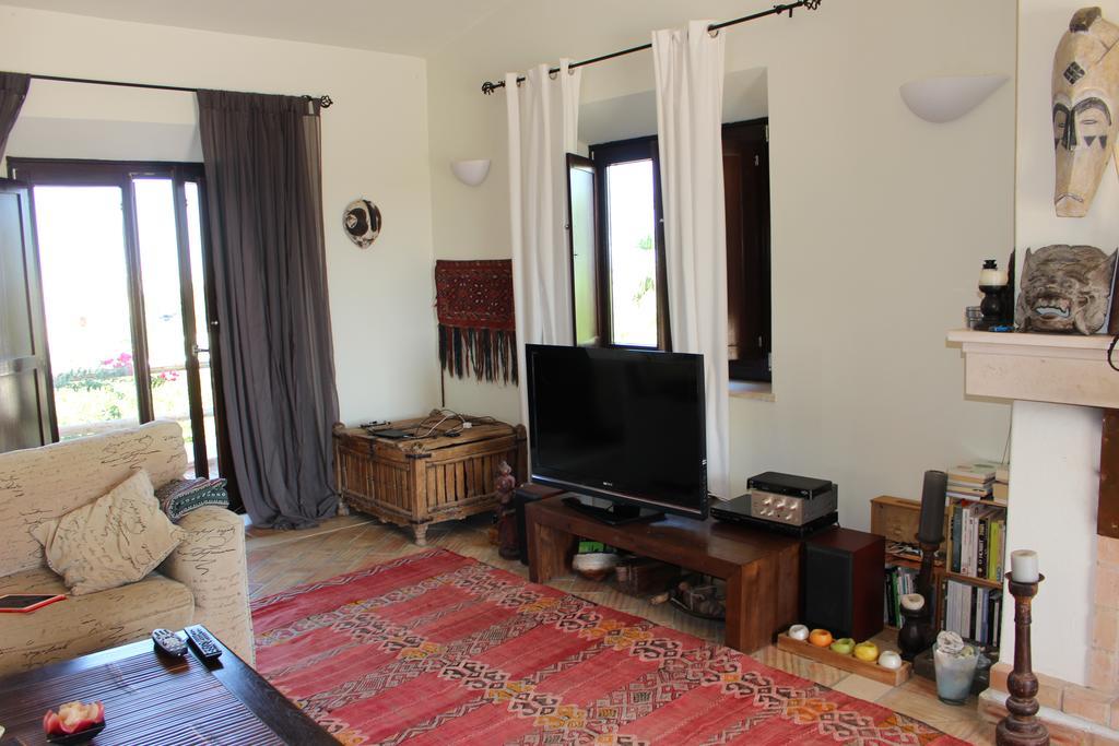 Dona Maria 66 Holiday home *