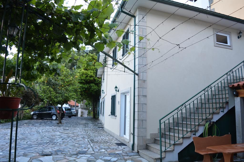 Guest house Casa Dos Santos Alojamento - Guest House