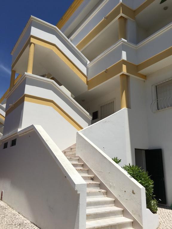 Rue Melvin Jones Apartamento