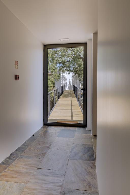 Monte Velho Equo-resort Country house