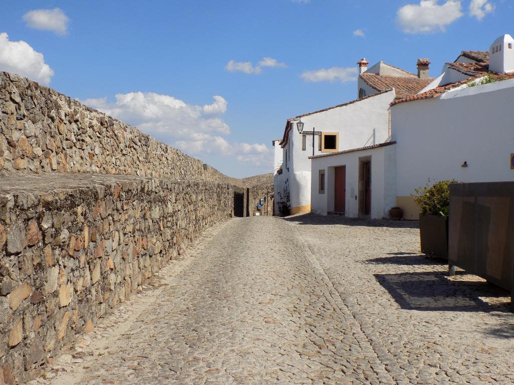 Casa O Arco Local *